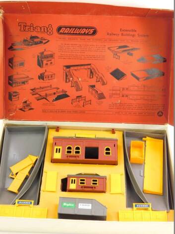 A Tri-ang OO gauge station set, R81, boxed.