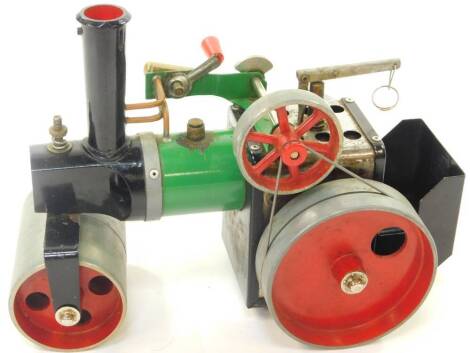 A Mamod steam roller, SR1A, boxed.