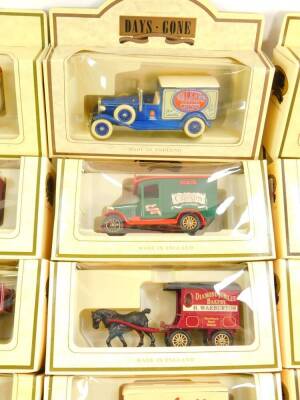 Corgi Lledo and other die cast vintage trucks, sports cars and horse drawn vehicles, all boxed. (1 box) - 5