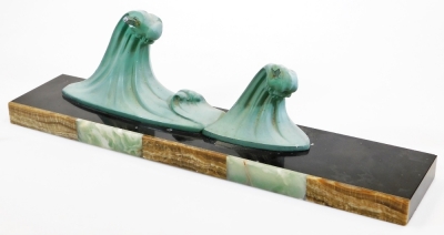 An Art Deco figural of two birds in flight, on a green, brown and black onyx base, 70cm wide. - 4