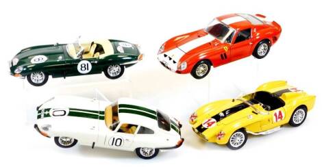 Various Burago 1/18 scale cars, to include Jaguar E type 1961, 26cm wide, etc. (4, unboxed)