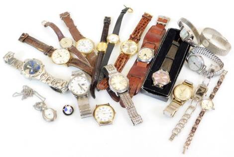 Various wristwatches, Gent's Sekonda, Quartz, with 3cm dial and 2½cm face, with Roman numerals and leather strap, various others, Ingersoll with elasticated bracelet, etc. (a quantity)