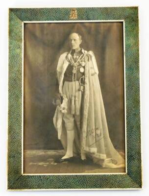 India interest. A pair of Shagreen photograph frames, each of rectangular form, centred by crests with oak backs containing pictures of Lord Erwin Viceroy of India and Lady Erwin, (later Lord Halifax) post 1926, each framed, 36cm x 25cm. - 2