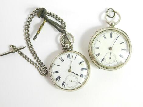 A Victorian gentleman's silver cased pocket watch by Bothamley of Boston, open faced key wind, circular enamel dial bearing Roman numerals, subsidiary seconds dial, single fusee movement, No 9481, with key, London 1875, on a silver curb link Albert chain