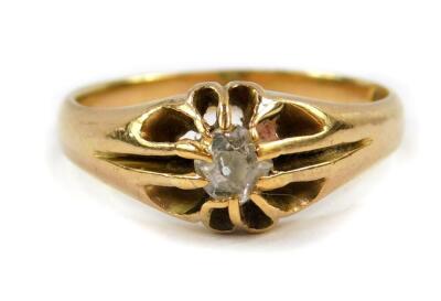 An 18ct gold and diamond solitaire ring, high claw set with a rose cut diamond, approx 1/4ct, size P, 4.1g.