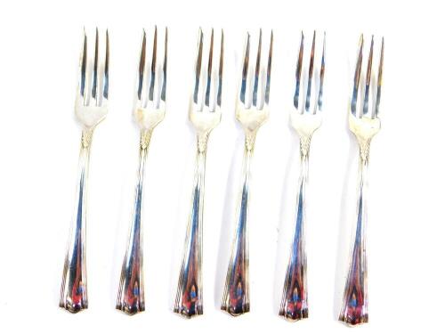 A set of six Italian cake forks, by Calderoni Gioielli, white metal stamped 800, 4.60oz.