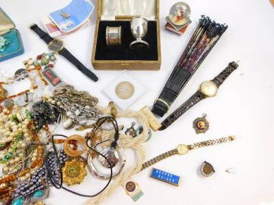 Silver and costume jewellery, including necklaces, earrings, and brooches, silver medals, a plated egg cup and napkin set, etc. (a quantity) - 4