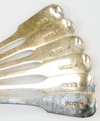 Various Victorian and other silver flatware, to include a fork, fiddle pattern, London 1839, 17cm wide, various other flatware, sugar bows, tableware, etc., 27oz all in. (a quantity) - 4