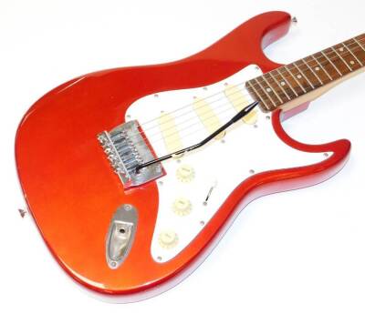 An Encore Coaster six string electric guitar, in red and white trim, 100cm wide. - 2