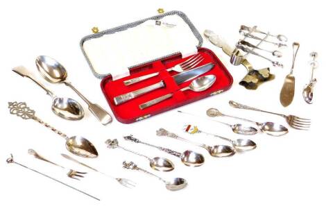 Various spoons, silver plated and others, Continental white metal examples, grapefruit spoon with tapered studded stem and pierced top, with plain bowl, 18cm wide, various other plated white metal examples, hat pin, etc. (a quantity)