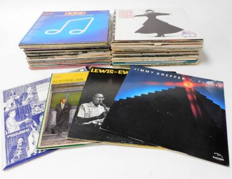 Various records 33rpm, popular music, Dire Straits, Robert Plant The Principle of Moments, Bruce Springsteen, The Pajama Game Doris Day, The Monkees, Charlie Parker, some classical, etc. (a quantity)