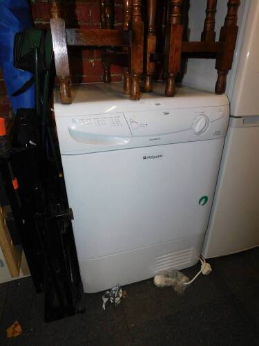 A Hotpoint Aquarius 7kg condenser dryer, model no CTD00.