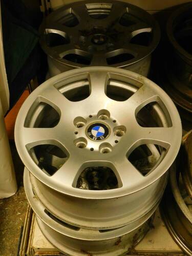 Four BMW 3 Series alloy wheels, 7JX16H2.