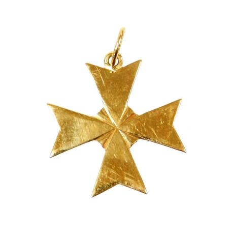 An 18ct gold Maltese cross pendant, stamped 18, 1.7g.