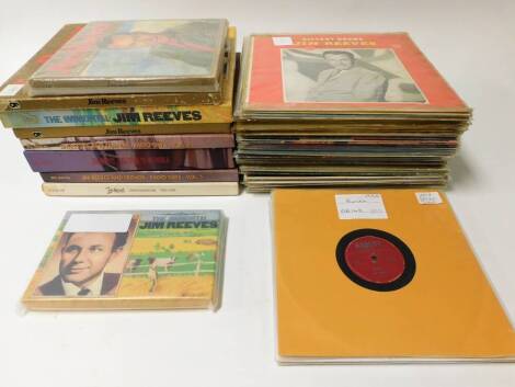 Various records, 33rpm, etc., modern music, box sets, etc., Jim Reeves He'll Have To Go, Nashville Stars On Tour, Volume 2, Big Ballads, Welcome To My World box set, various other box sets, Radio Days Volume 2, etc. (a quantity)