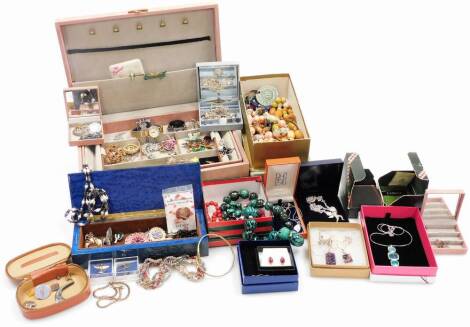 A pink jewellery box and contents, comprising wristwatches, pocket watches, poppy pendant, poppy earrings, Spitfire cufflink, beaded necklaces, modern necklaces, etc. (1 box and 1 tray)