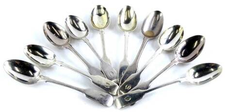 A collection of 19thC silver fiddle pattern teaspoons, each engraved 7½oz.