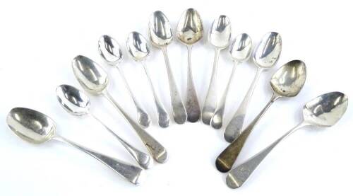 A collection of 19thC and later silver Old English pattern tea and coffee spoons, 8¾oz.