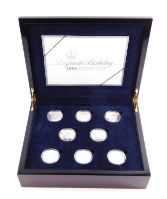 A Royal Mint Eightieth Birthday Silver Proof Coin Collection 2006, for H M Queen Elizabeth II, sixteen crowns in two trays, cased and boxed, with certificate. - 4