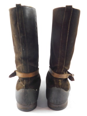 A pair of RAF suede flying boots, with sheepskin interior, size 9, 10148, Itshide soles and Goodyear heels. - 3