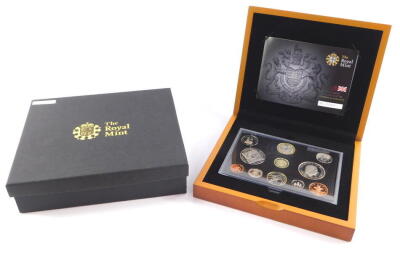 A Royal Mint Queen's Diamond Jubilee Collection of Silver Proof Crowns, twenty four, on two trays, cased and boxed, with certificate. - 3