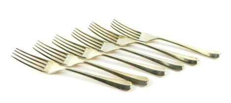 A set of six George VI silver dessert forks, Sheffield 1941, 10.05oz.