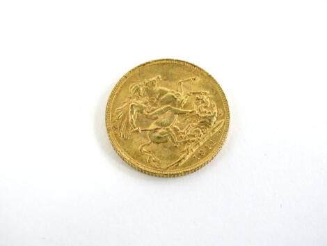 A George V full gold sovereign 1911, 8.0g.