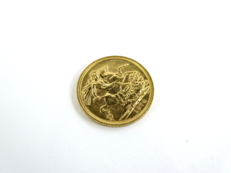 An Elizabeth II full gold sovereign 1974, 8.0g.