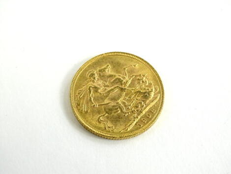 An Edward VII full gold sovereign 1908, 8.0g.