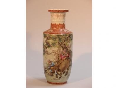 A Chinese rouleau vase