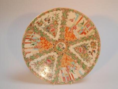 A 19thC Chinese porcelain dish