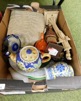 Various porcelain ornaments and effects, to include a stoneware vase, two Chinese figures, stoneware teapot, bear figure, etc. (3 boxes) - 3