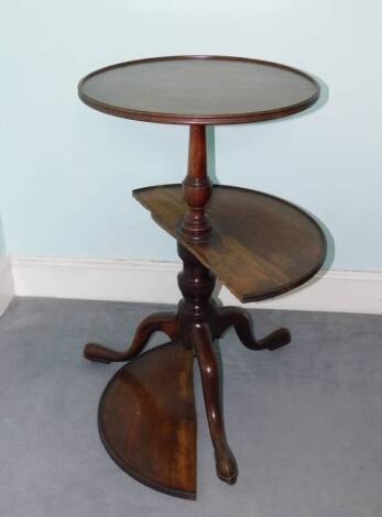 A George III two tier mahogany dumb waiter, each section with a raised gallery on a turned column and tripod base, 84cm high, the top 50cm diameter. (AF)