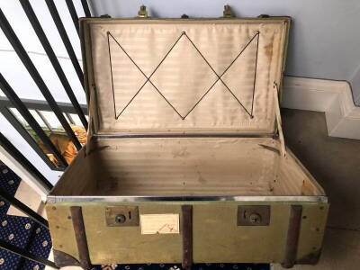 A metal and wooden bound green canvas cabin trunk, 32cm high, 77cm wide, 47cm deep. - 2