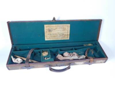 A vintage army and navy canvas and leather bound gun case, bears the initial NEL. - 2