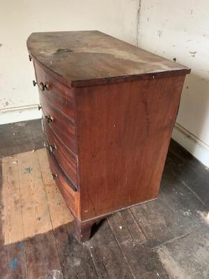 A Regency mahogany bow front chest, of two short and three long drawers with some knob handles and splay feet, 99cm high, 105cm wide, 60cm deep. (AF-condition poor as illustrated and missing back leg) - 3