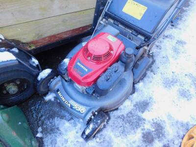 A Honda HRD536 petrol lawnmower, with three speed and self propelled rear roller. - 2