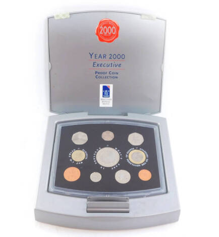 The Royal Mint Year 2000 Executive Proof Coin Collection, with certificate, cased.(case AF)