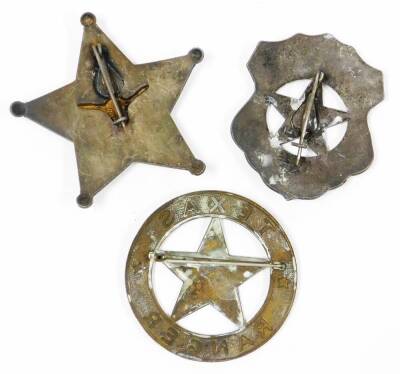 A group of American Wild West badges, uniform and gun holster, to include a black leather gun holster, a sheriffs two pistol string necklace, a Special Ranger Texas & SW Cattle Raisers Association badge, a Texas Rangers badge and an Indian Police badge, t - 6