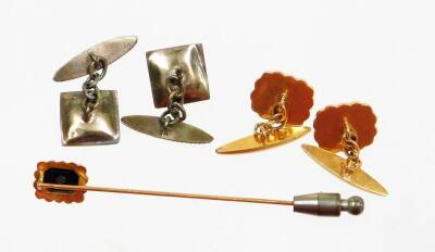 A group of cufflinks and other jewellery, comprising a pair of silver and jet set cufflinks, a pair of yellow metal jet and white stone set cufflinks, with matching stick pin, unmarked, 9.7g all in. - 2