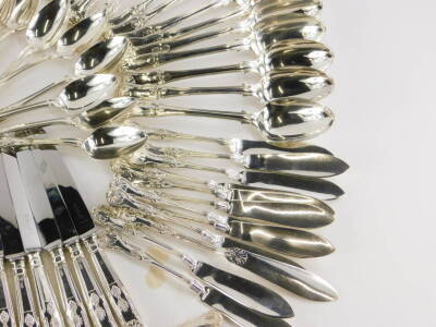 An associated canteen of 19thC and later silver Kings pattern cutlery, comprising an set of twelve dessert spoons, London 1818 by Josiah and George Piercy (22½oz), a set of twelve table forks, London 1823, possibly by William Stroud, (38oz), a set of twel - 4