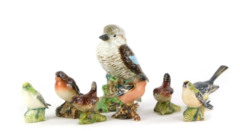 A collection of Beswick birds, to include a Kookaburra, Gold Crest, Grey Wagtail, Robin, Chaffinch, Wren, etc.