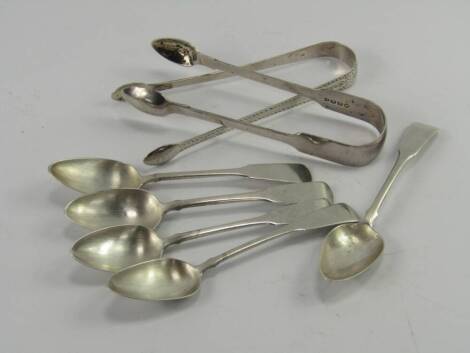 A set of five George IV Scottish silver Old English pattern teaspoons, William Hannay, Glasgow 1829, a pair of sugar tongs, London 1822, and a further pair with bright cut engraving, 3.27t oz.