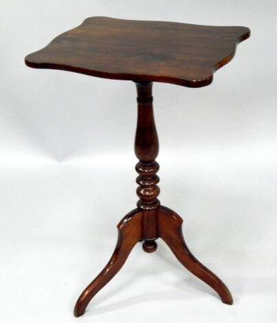 A Victorian mahogany tripod table, with shaped top, 47cm x 40cm