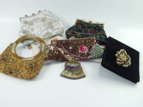 Lady's sequin wirework and beaded evening bags, and purses, (8).