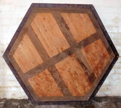 A 19thC octagonal table top, with mahogany crossbanded edge, 160cm diameter.