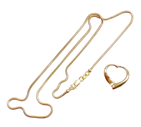 A 9ct gold heart shaped pendant and chain, the 9ct gold heart shaped pendent makers stamped TJ, on a 9ct gold chain, 44cm long, 6.8g.