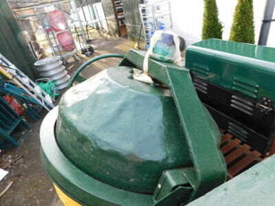 A Baromix of Alcester cement mixer, with a Villiers 4 stroke engine, Mk SC12.02.14., No 42878, with instructions. - 2