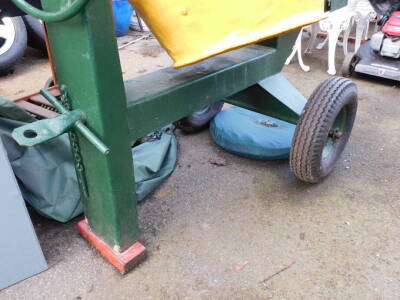 A Baromix of Alcester cement mixer, with a Villiers 4 stroke engine, Mk SC12.02.14., No 42878, with instructions. - 3