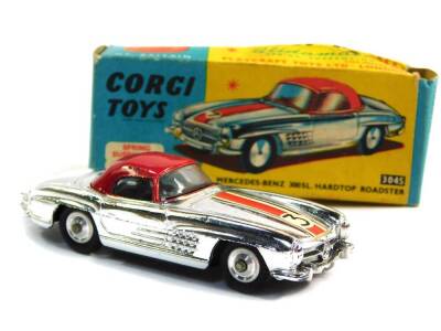 A Corgi die cast model of a Mercedes Benz 300SL Hardtop Roadster, No 304S, boxed.